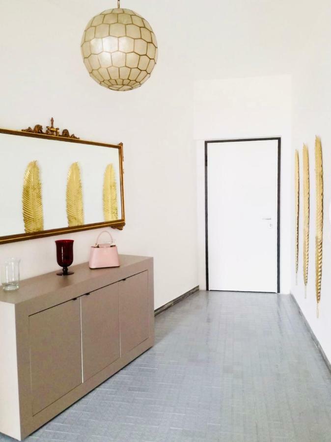 Azzurra Apartment Salo Luaran gambar